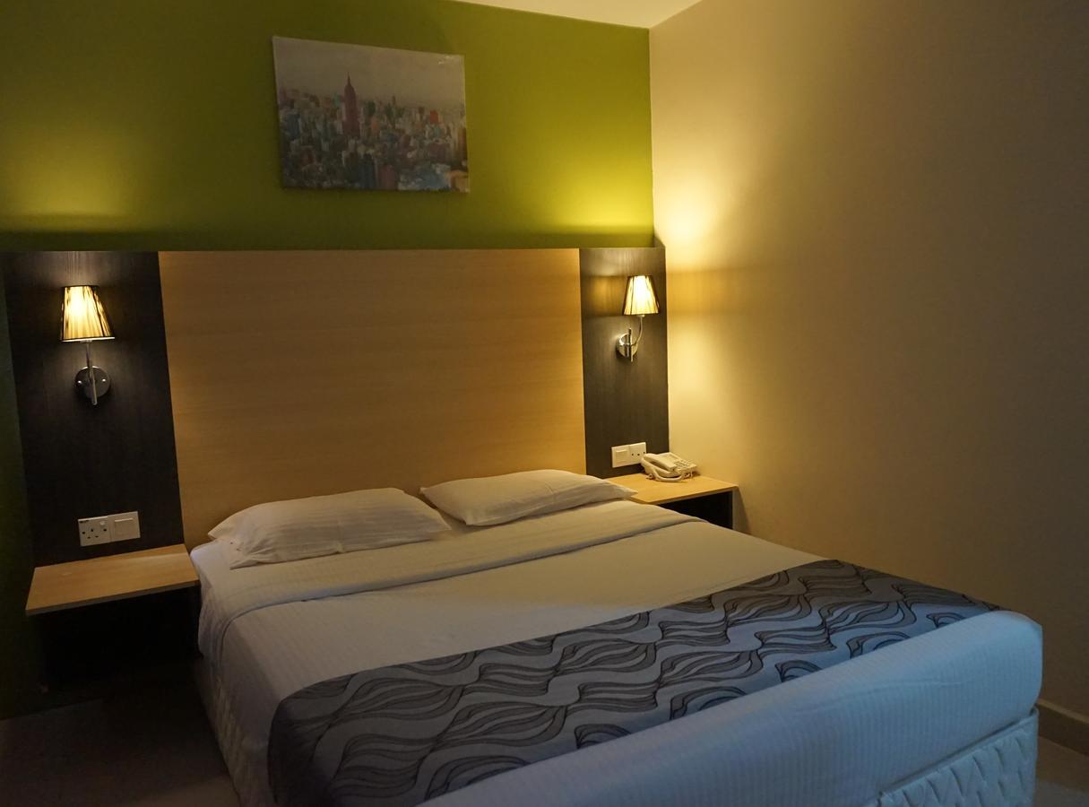 Oyo 786 The Citilite Hotel Kuantan Extérieur photo