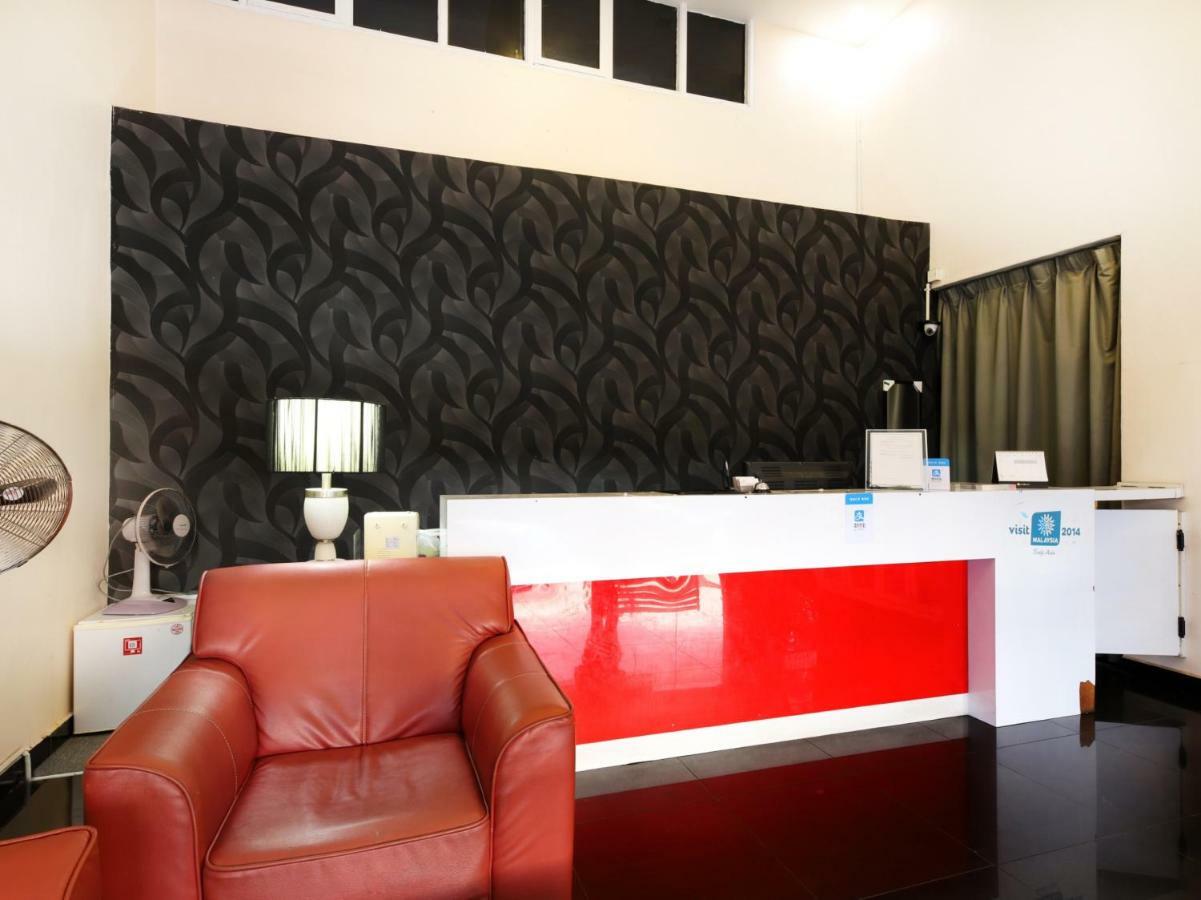 Oyo 786 The Citilite Hotel Kuantan Extérieur photo